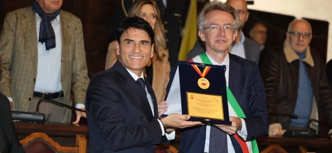 sal-da-vinci-medaglia-napoli.jpeg