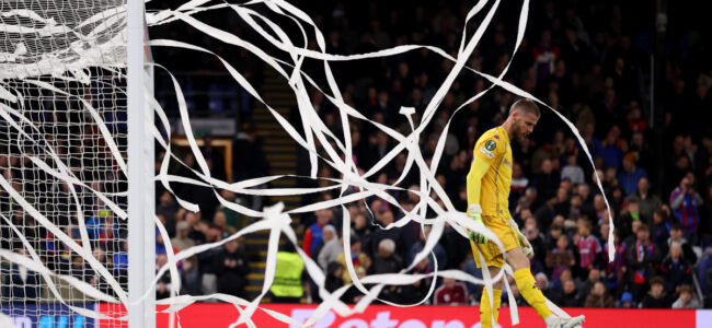 David-De-Gea-ticker-tape.jpg