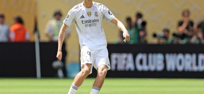 Dean-Huijsen-Real-Madrid.jpg
