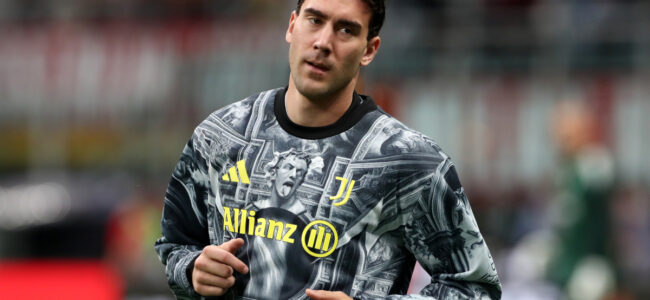Dusan-Vlahovic-warm-up.jpg