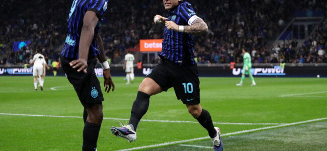 Lautaro-Martinez-celebrate-Marcus-Thuram.jpg