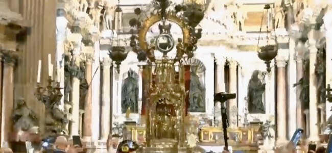 Miracolo-di-San-Gennaro-del-19-settembre-2025.jpeg