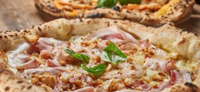 napoli-pizza-village.jpg