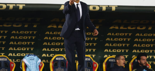 Luciano-Spalletti-Lecce-bench.jpg