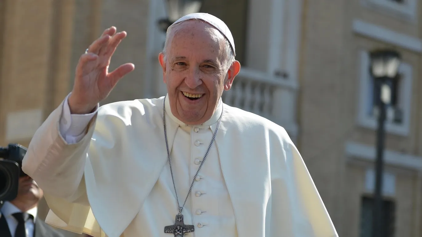 papa francesco a napoli una citt224 speciale e accogliente durante la sua visita da Napolipiu.com papa francesco a napoli una citt224 speciale e accogliente durante la sua visita
