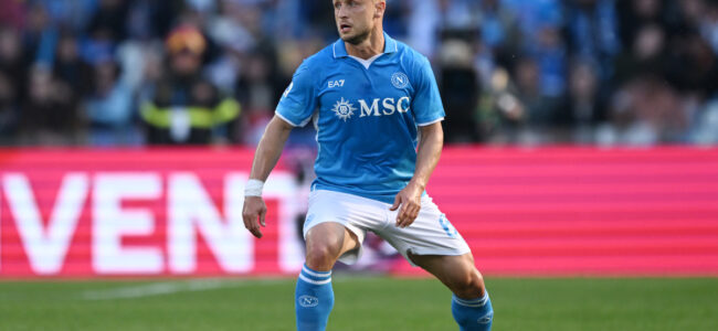 Stanislav-Lobotka-Napoli.jpg