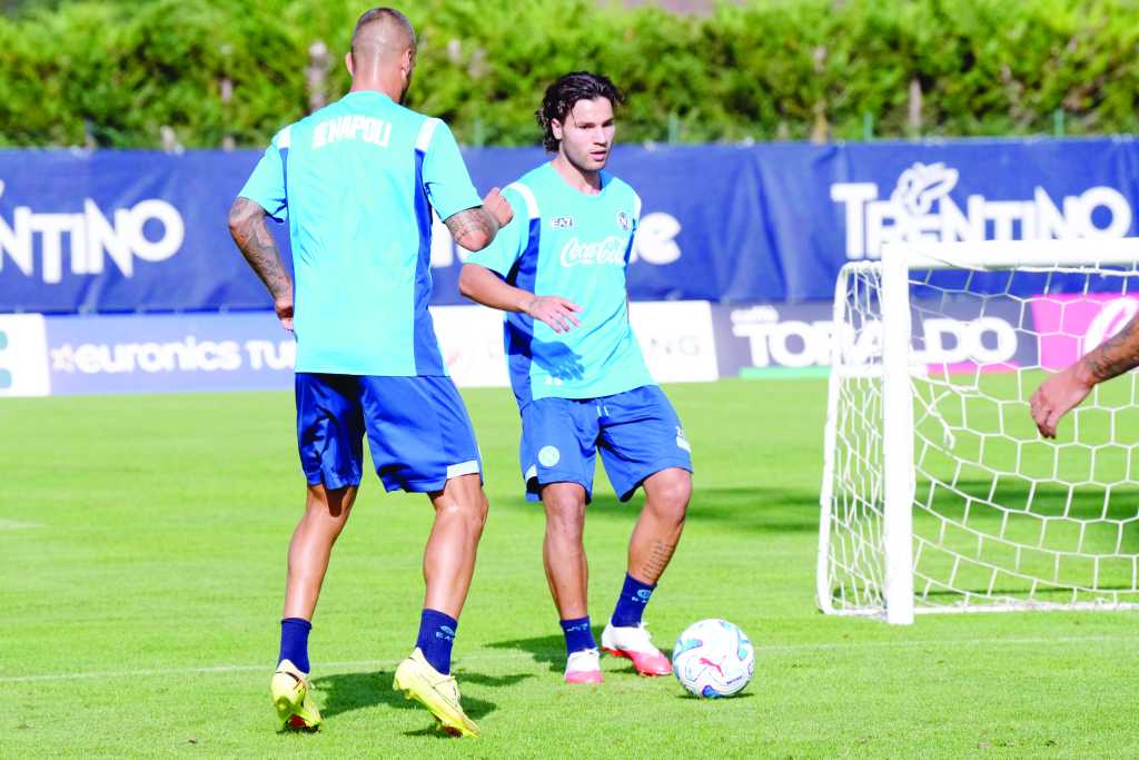 corriere dello sport napoli allegri prepara l8217esordio contro l8217arezzo tornano politano vergara e rafa marin da Napolipiu.com corriere dello sport napoli allegri prepara l8217esordio contro l8217arezzo tornano politano vergara e rafa marin