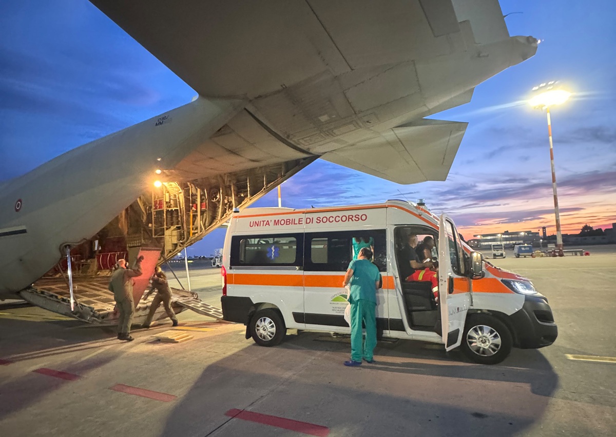 trasporto d8217emergenza paziente in pericolo di vita da napoli a bergamo con c 130j da Napolipiu.com trasporto d8217emergenza paziente in pericolo di vita da napoli a bergamo con c 130j