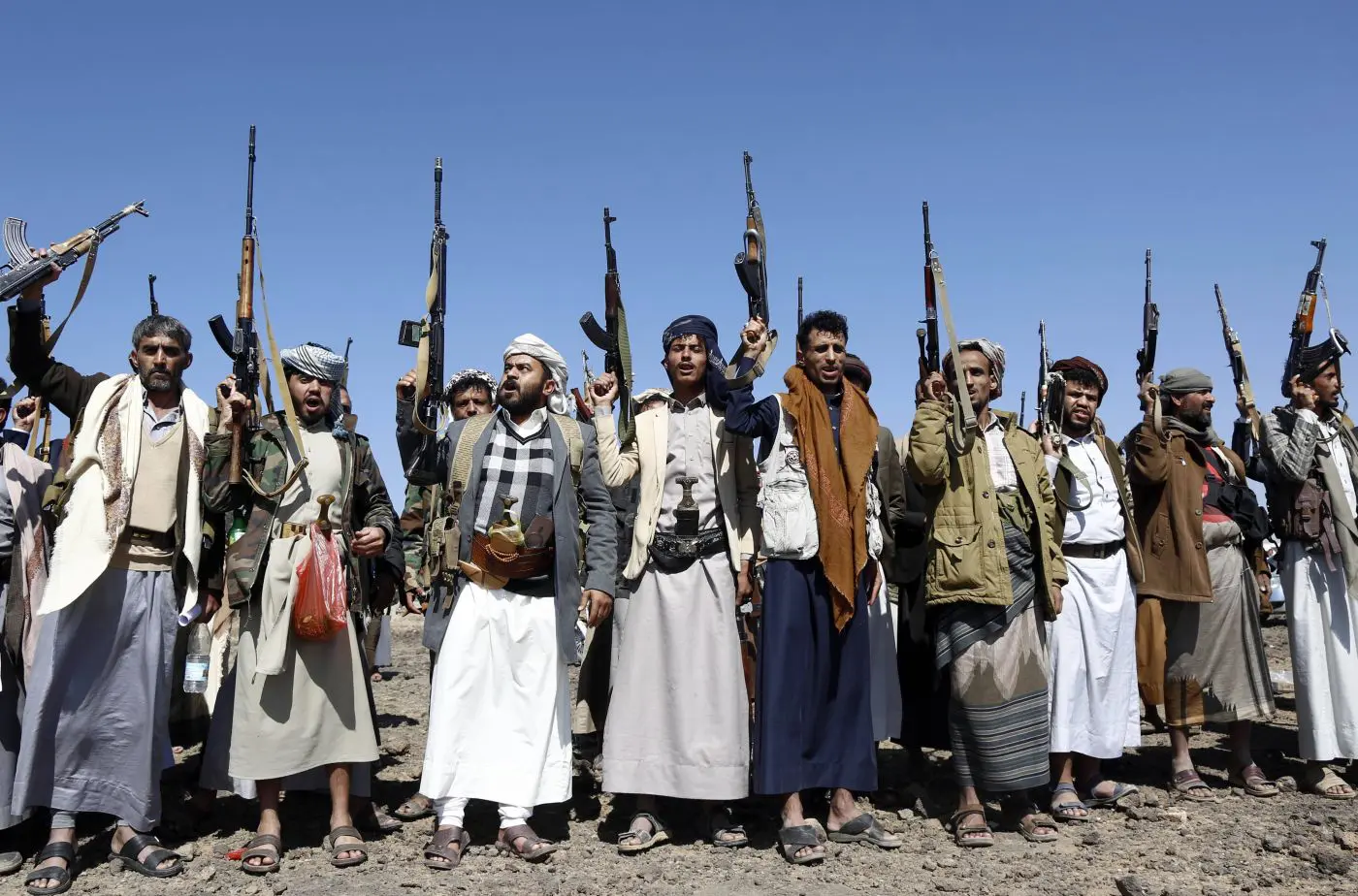 houthi bloccano aereo della croce rossa all8217aeroporto di sana8217a in yemen da Napolipiu.com houthi bloccano aereo della croce rossa all8217aeroporto di sana8217a in yemen