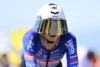 Philipsen vince la 17ª tappa del Tour de France, Pogacar mantiene la maglia gialla.