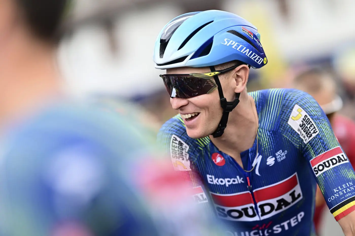 merlier vince la 7^ tappa del tour de france pogacar mantiene la maglia gialla da Napolipiu.com merlier vince la 7^ tappa del tour de france pogacar mantiene la maglia gialla