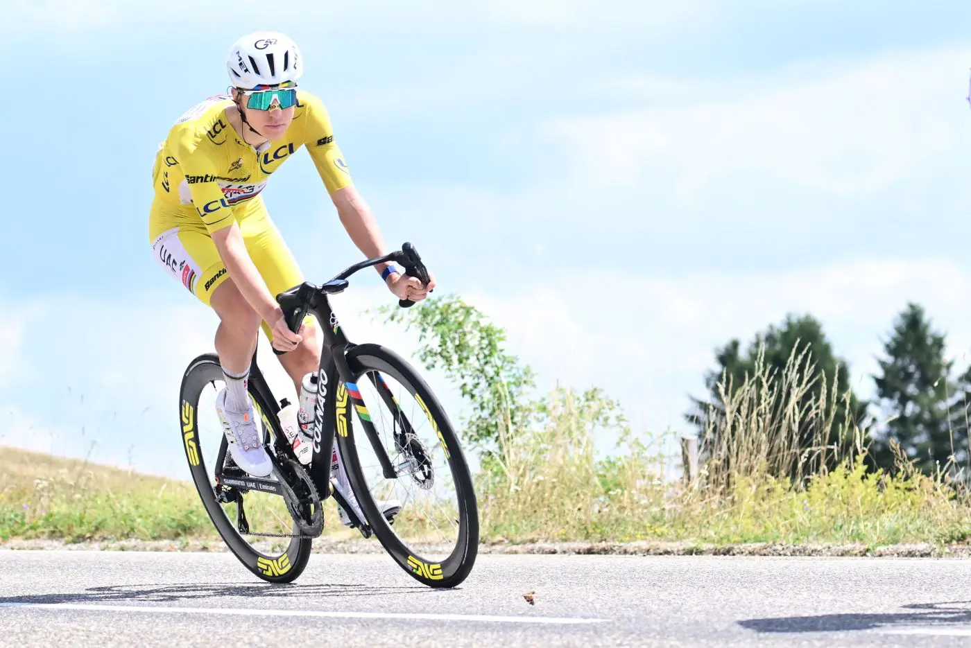 pogacar trionfa nella 14^ tappa del tour de france sempre pi249 leader della corsa da Napolipiu.com pogacar trionfa nella 14^ tappa del tour de france sempre pi249 leader della corsa