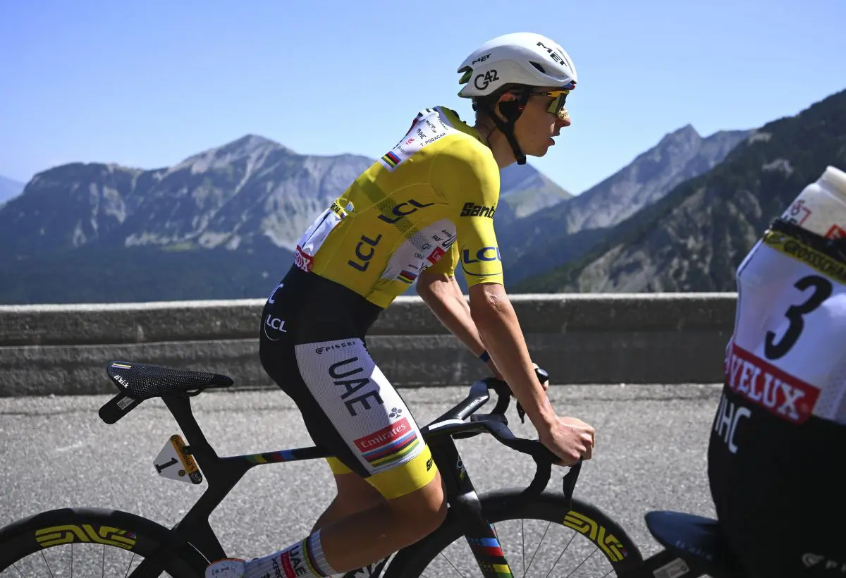 pogacar conquista l8217alpe d8217huez vittoria straordinaria nella 19^ tappa del tour de france da Napolipiu.com pogacar conquista l8217alpe d8217huez vittoria straordinaria nella 19^ tappa del tour de france