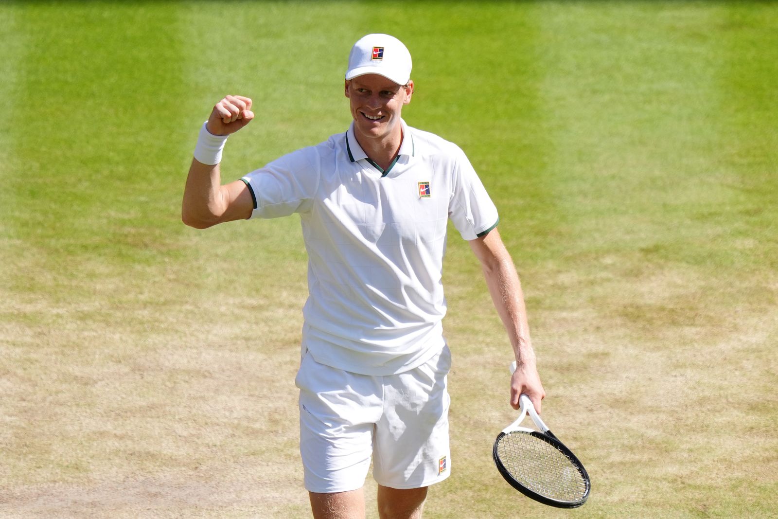 sinner trionfa su struff in tre set e raggiunge la semifinale di wimbledon da Napolipiu.com sinner trionfa su struff in tre set e raggiunge la semifinale di wimbledon