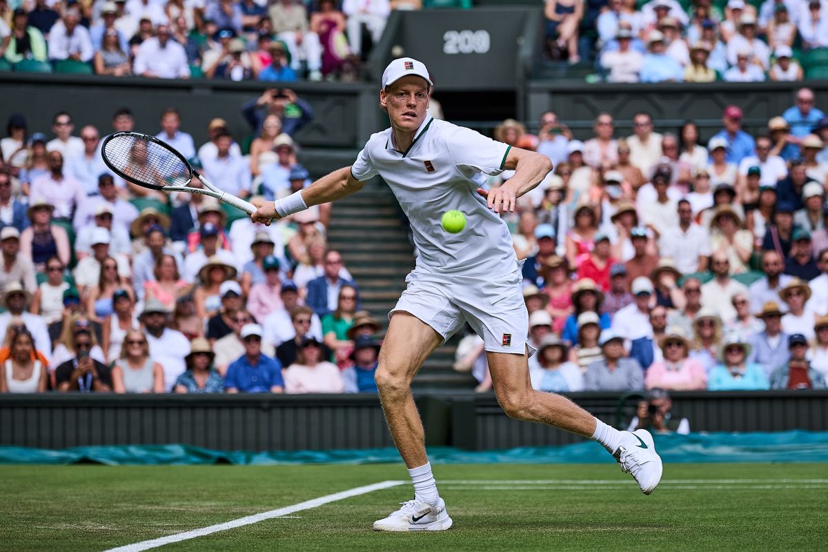 sinner avanza agli ottavi di wimbledon supera brooksby in tre set senza difficolt224 da Napolipiu.com sinner avanza agli ottavi di wimbledon supera brooksby in tre set senza difficolt224