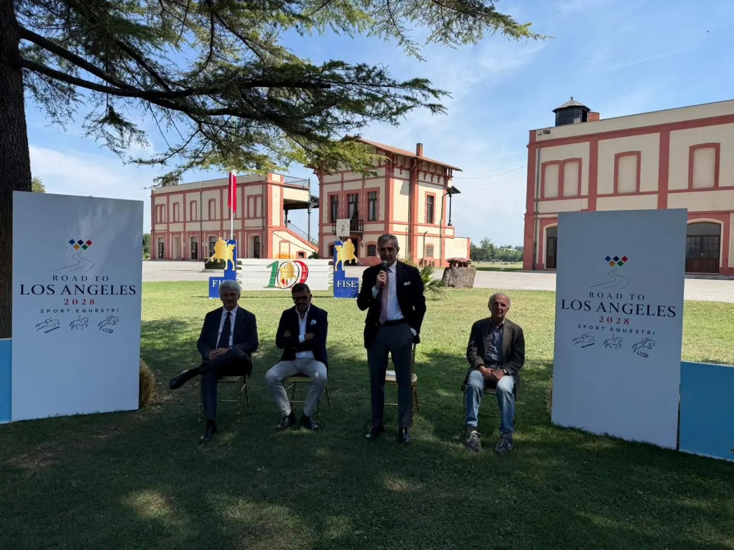 fise punta su los angeles 2028 di paola impegno essenziale per binomi video esclusivo da Napolipiu.com fise punta su los angeles 2028 di paola impegno essenziale per binomi video esclusivo