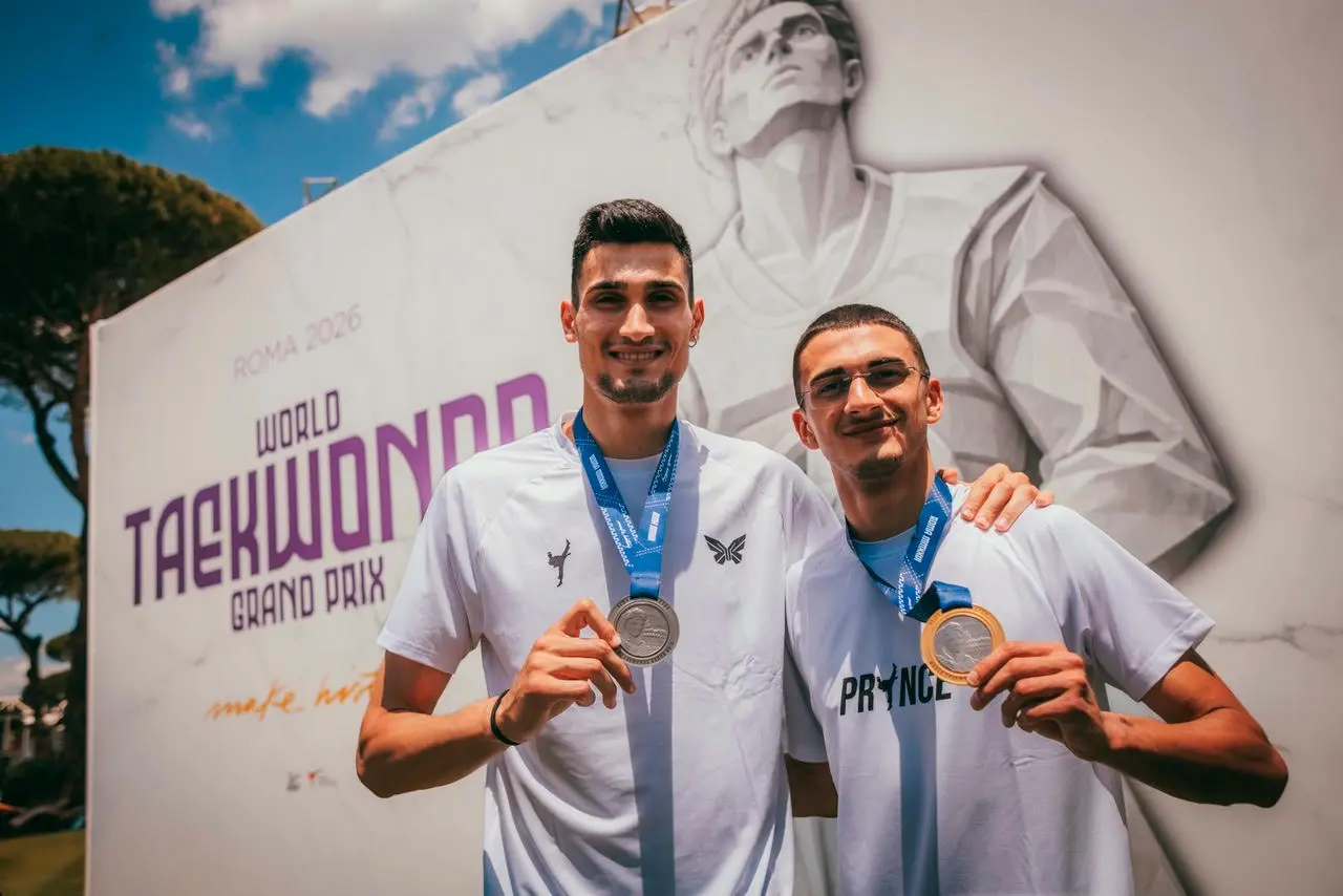 vito dell8217aquila nuovo campione del mondo di taekwondo nella categoria 58kg dopo il roma grand prix da Napolipiu.com vito dell8217aquila nuovo campione del mondo di taekwondo nella categoria 58kg dopo il roma grand prix