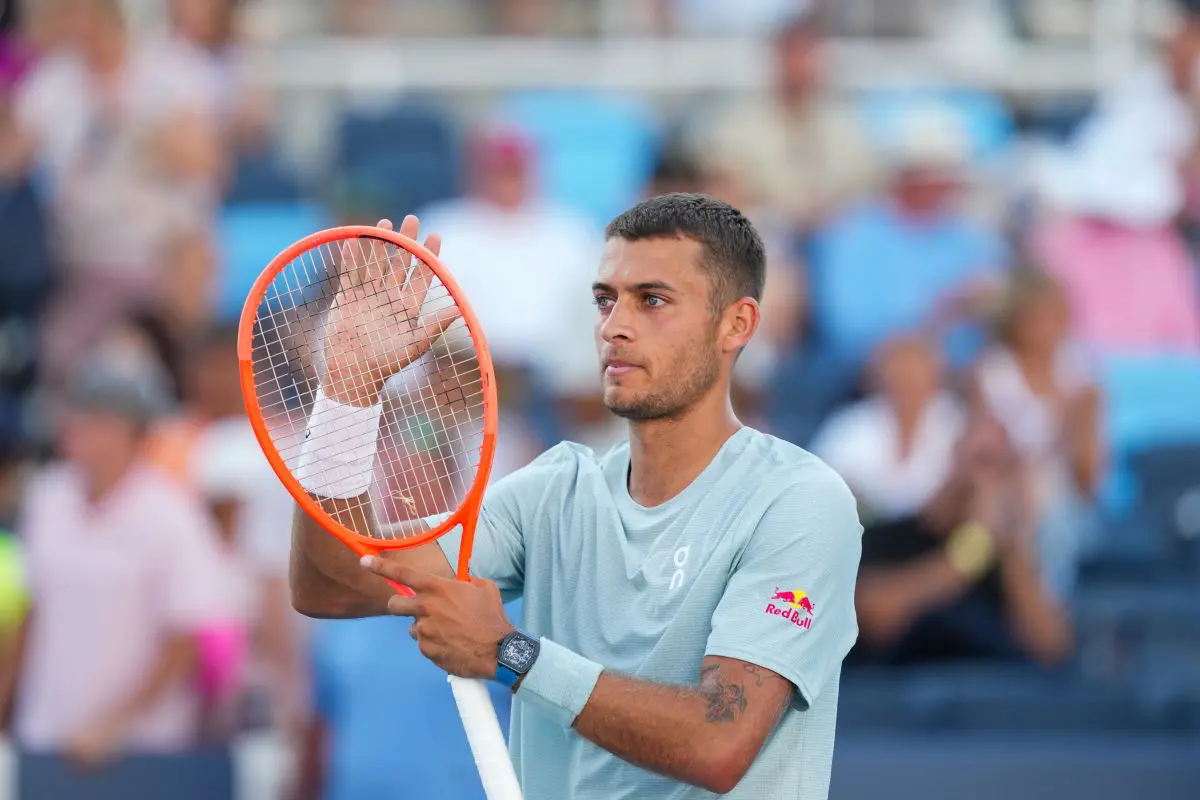 cobolli batte paul in rimonta sfida con fils per la finale di cincinnati da Napolipiu.com cobolli batte paul in rimonta sfida con fils per la finale di cincinnati