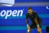 Djokovic subito eliminato allo Us Open, non perdeva all’esordio in uno Slam da oltre 20 anni. Sospeso per pioggia Cinà
