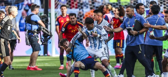 Paredes.jpg