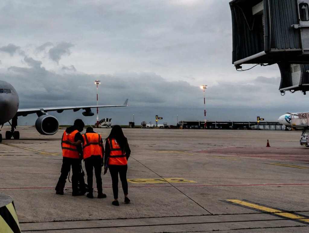 Aeroporto-Parigi-1.jpg