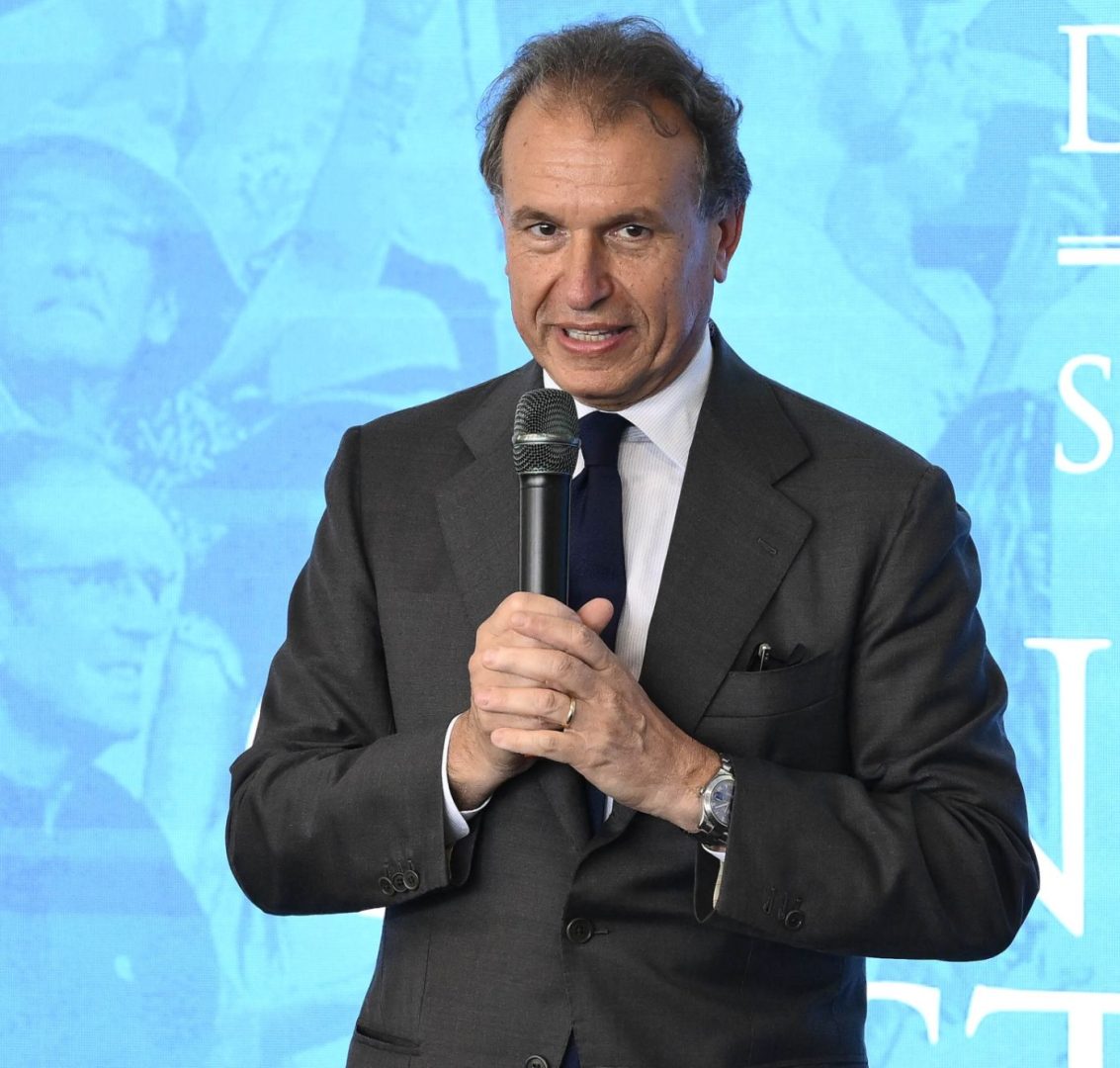 vito cozzoli 232 il nuovo presidente della lega volley femminile da Napolipiu.com vito cozzoli 232 il nuovo presidente della lega volley femminile