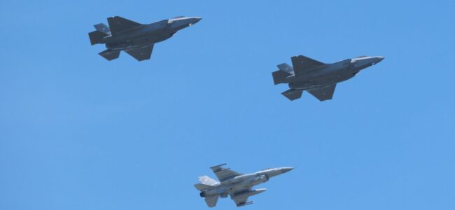 F-16.jpg