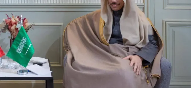 Faisal-bin-Farhan.jpg