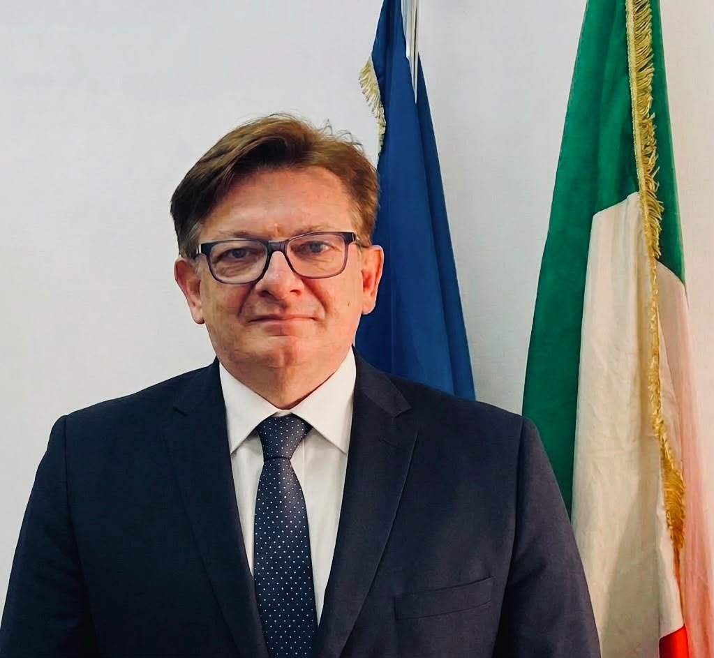 Fratini.jpeg