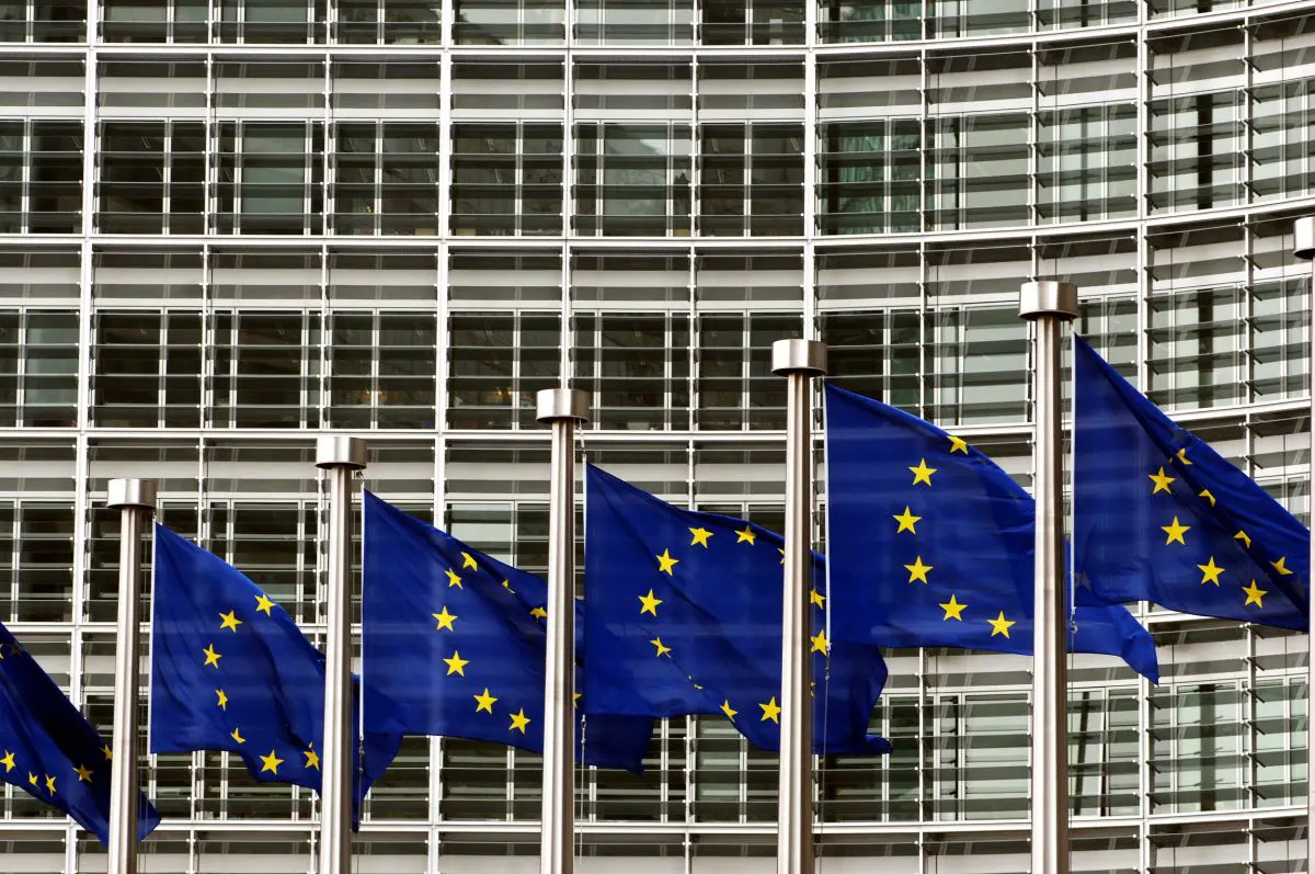la commissione ue lancia la piattaforma t med per investimenti sulle rinnovabili nel mediterraneo da Napolipiu.com la commissione ue lancia la piattaforma t med per investimenti sulle rinnovabili nel mediterraneo