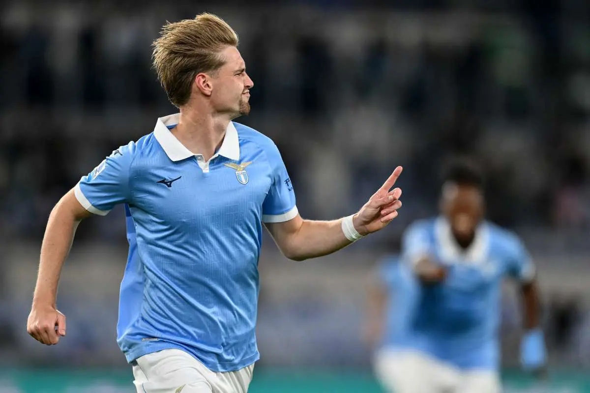 lazio capolista per una notte parma battuto 2 1 all8217olimpico da Napolipiu.com lazio capolista per una notte parma battuto 2 1 all8217olimpico