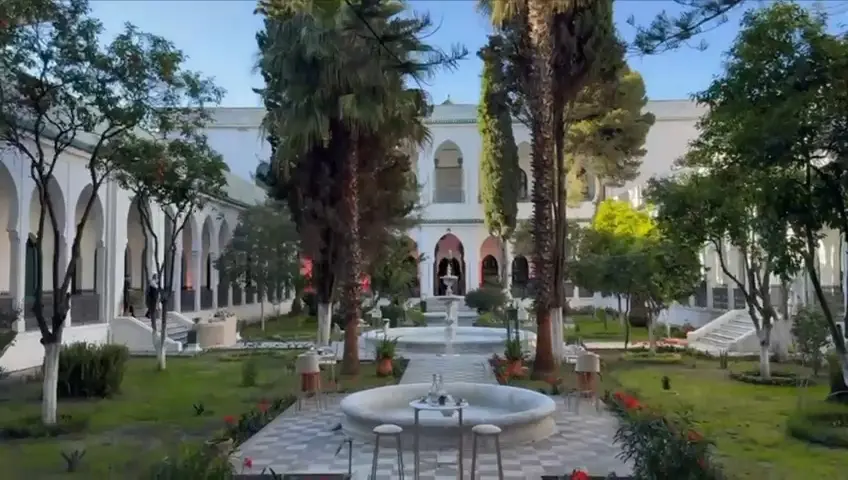 marocco un volume fotografico sul palazzo delle istituzioni italiane di tangeri da Napolipiu.com marocco un volume fotografico sul palazzo delle istituzioni italiane di tangeri