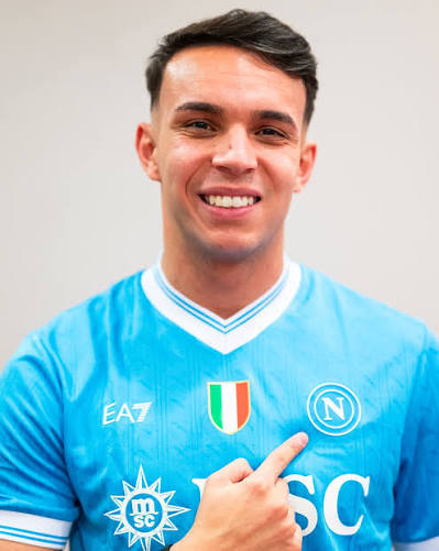 napoli novit224 giovane parte dell8217allenamento in gruppo mctominay ancora a parte da Napolipiu.com napoli novit224 giovane parte dell8217allenamento in gruppo mctominay ancora a parte